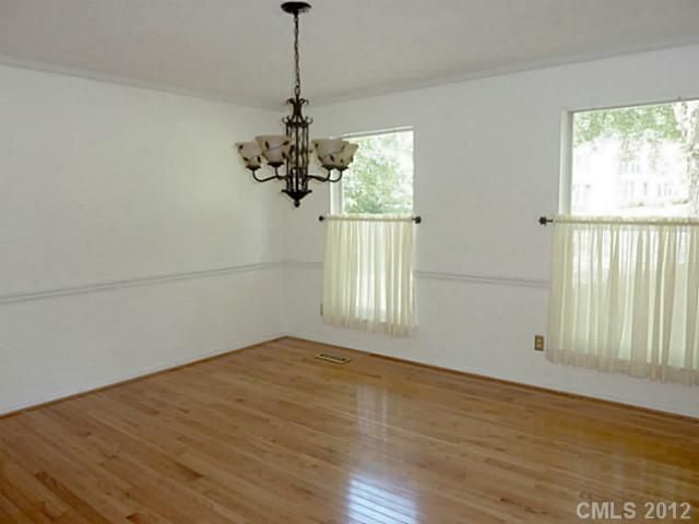 327 Minden Ln, Matthews, NC 28105