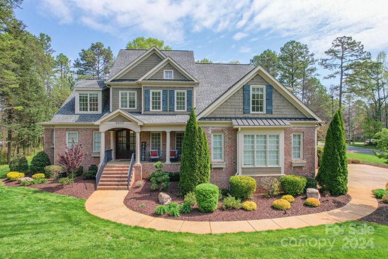 9608 Bales Ln, Charlotte, NC 28227