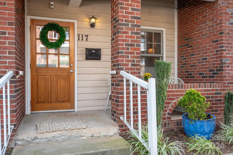 117 S Summit Ave, Charlotte, NC 28208
