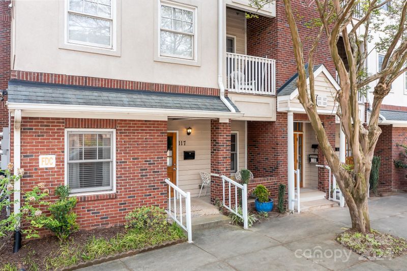 117 S Summit Ave, Charlotte, NC 28208