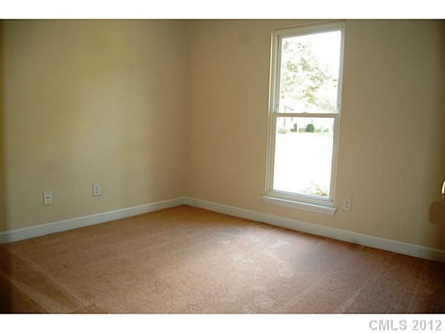 6020 Trysting Rd, Charlotte, NC 28227