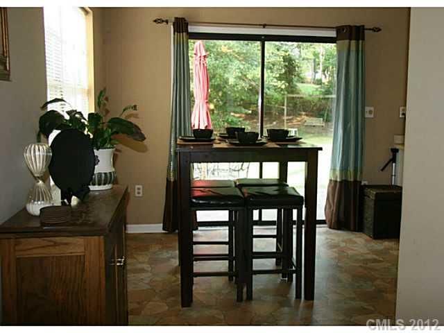 13821 Eden Ct, Pineville, NC 28134