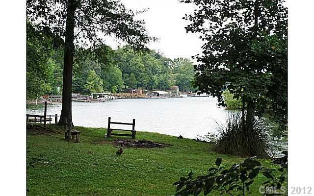 7766 Skyline Dr #47, Sherrills Ford, NC 28673