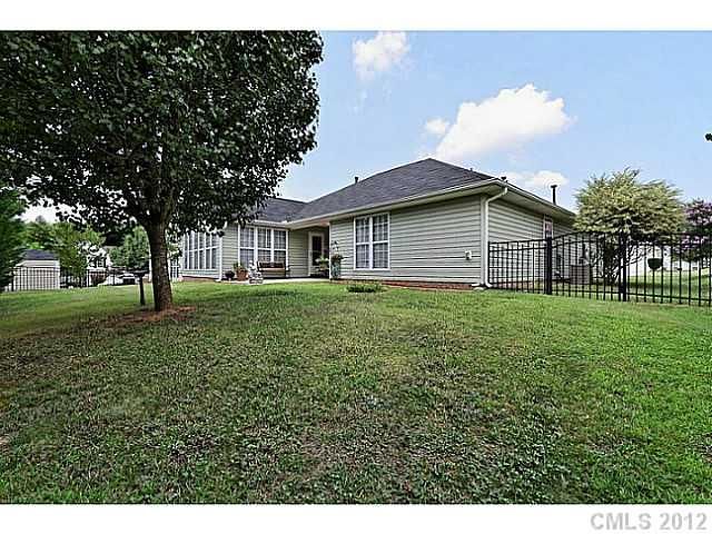 6506 Black Oasis Cir, Fort Mill, SC 29708
