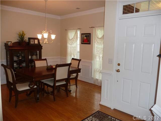 386 Glencrest Dr, Stanley, NC 28164