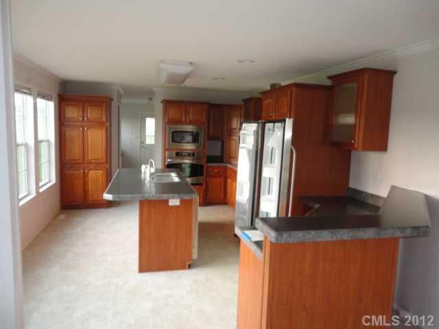 1888 Cullendale Ct, Crouse, NC 28033