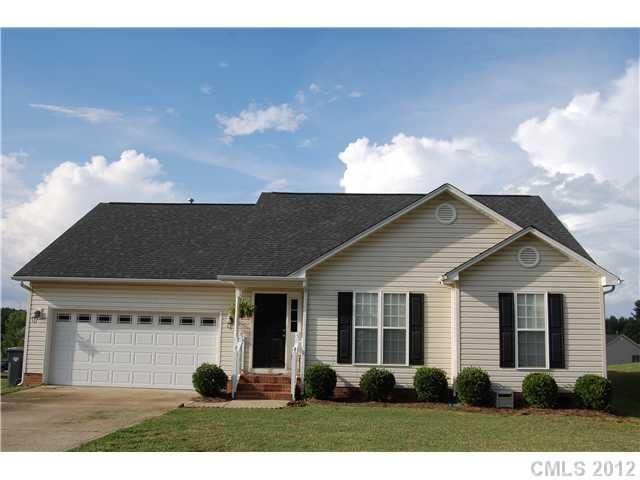 915 Carole Summey Dr, Dallas, NC 28034