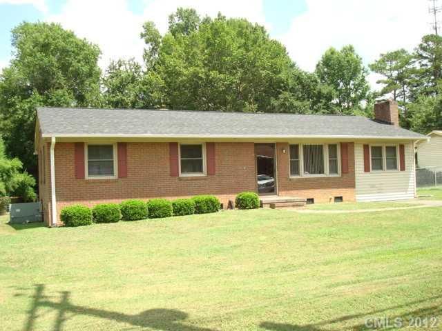2706 Lowell Bethesda Rd, Gastonia, NC 28056