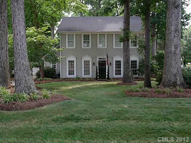 14831 Rothwell Dr, Mint Hill, NC 28227