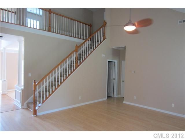 6661 Kingbird Ct, Charlotte, NC 28215