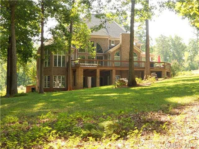 9022 Wingpoint Dr, Belmont, NC 28012