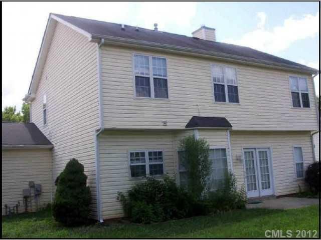 9337 Mitchell Glen Dr, Charlotte, NC 28277