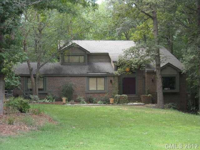 3108 Michelle Dr, Matthews, NC 28104