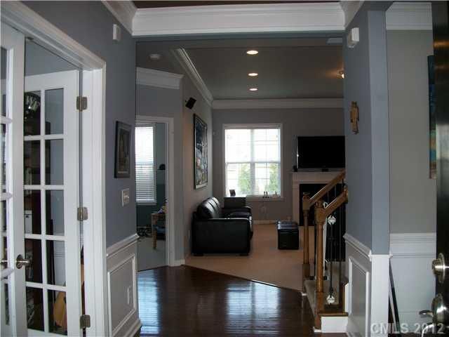 1025 Murandy Ln, Matthews, NC 28104