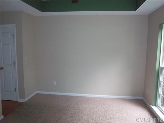 2538 Thornfield Rd, Charlotte, NC 28273