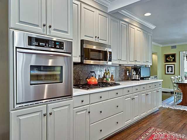 2739 Picardy Pl, Charlotte, NC 28209