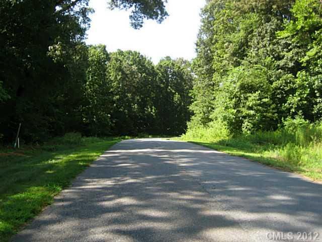 149 Upper Oak Dr, Statesville, NC 28625