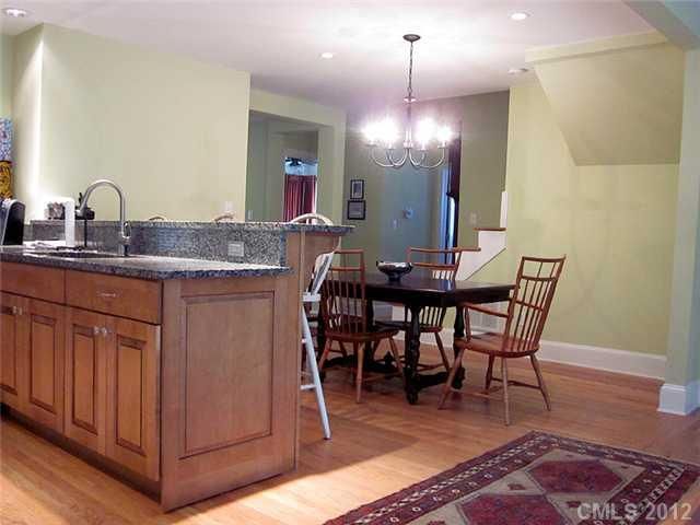 3905 Arbor Ln, Charlotte, NC 28209