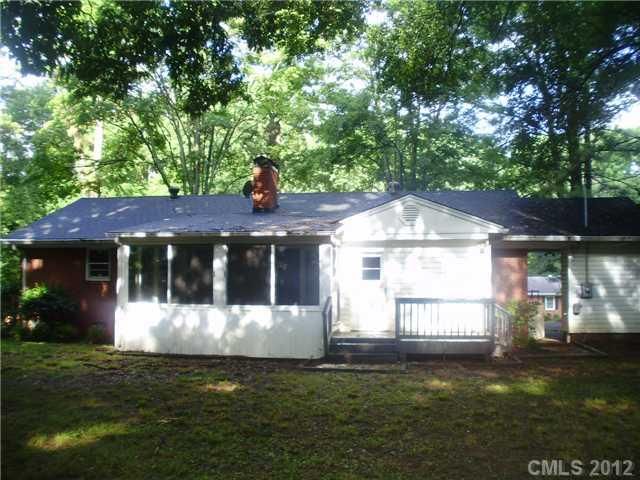 312 Ruby Ln, Gastonia, NC 28054