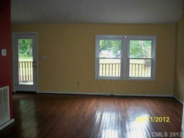 5209 Green Rd, Stanley, NC 28164