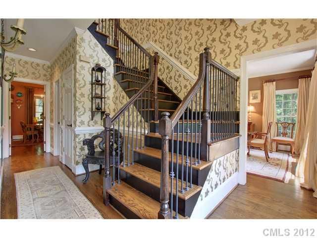 6300 Bentridge Dr, Charlotte, NC 28226