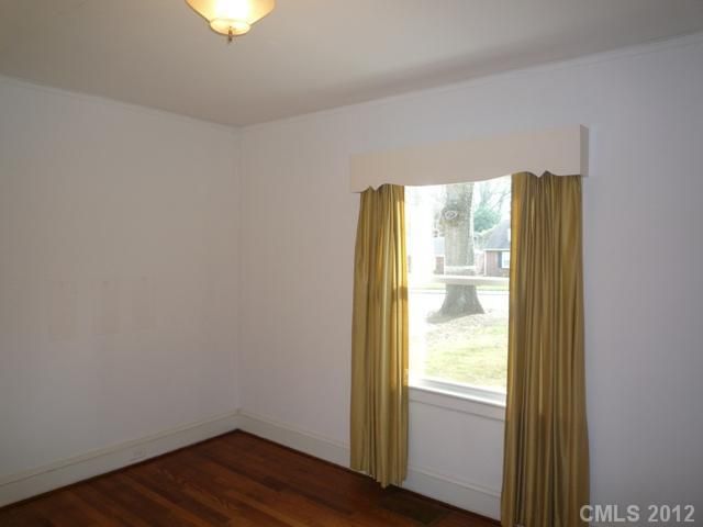 3141 Commonwealth Ave, Charlotte, NC 28205
