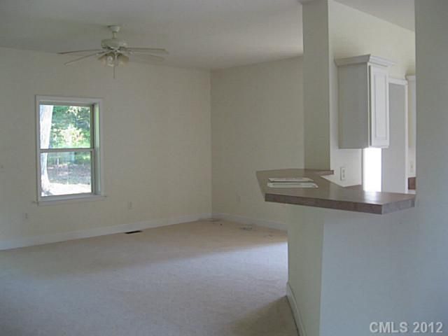 3777 Rolling View Ln, Maiden, NC 28650