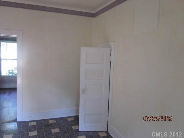400 E 11th St, Kannapolis, NC 28083