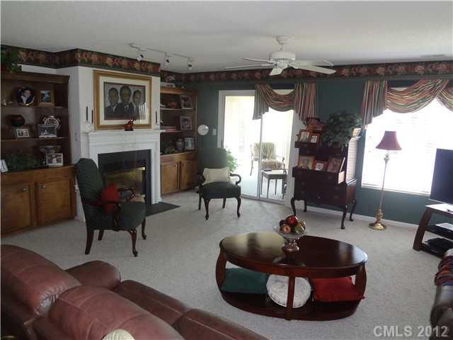 8817 Hedge Maple Rd, Charlotte, NC 28269