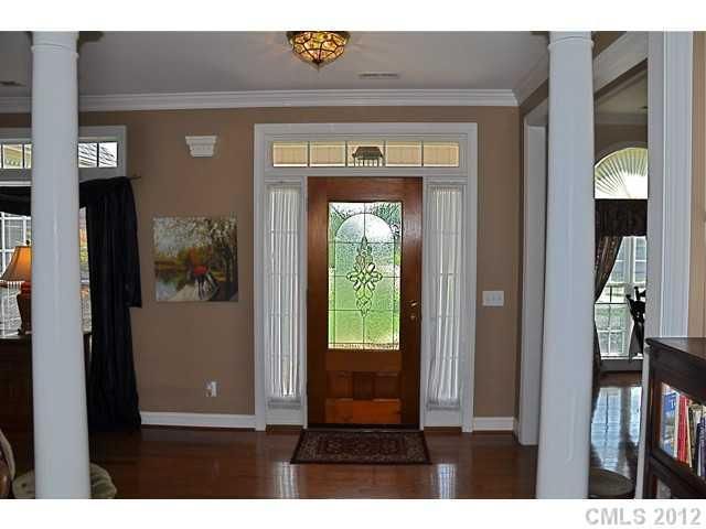 1022 Nickalaus Dr, Matthews, NC 28104