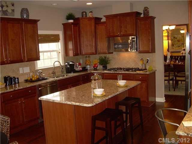 2523 Hamlet Ct #19, Matthews, NC 28105