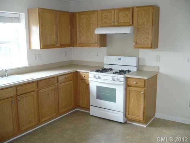 6145 Gordon Ln, Harrisburg, NC 28075
