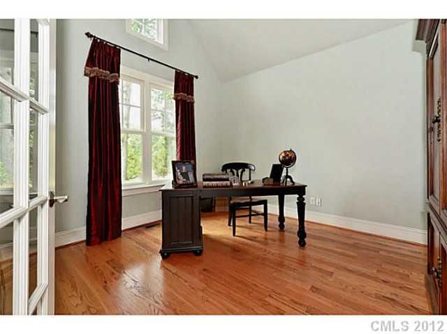 18226 Old Arbor Ct, Davidson, NC 28036
