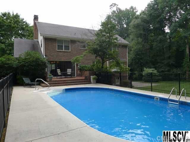 715 NE 3rd Ave, Conover, NC 28613