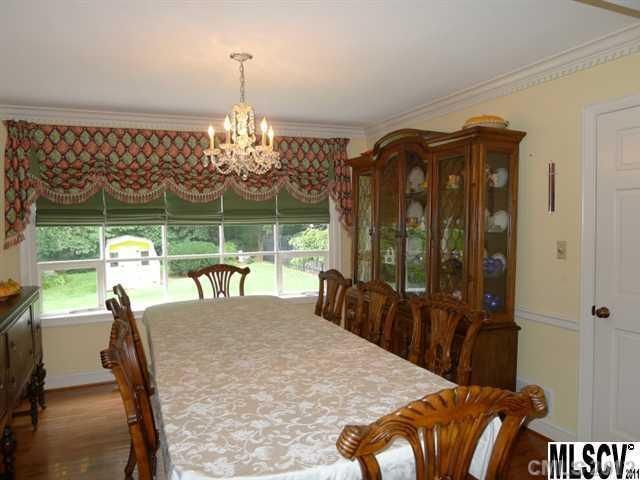715 NE 3rd Ave, Conover, NC 28613