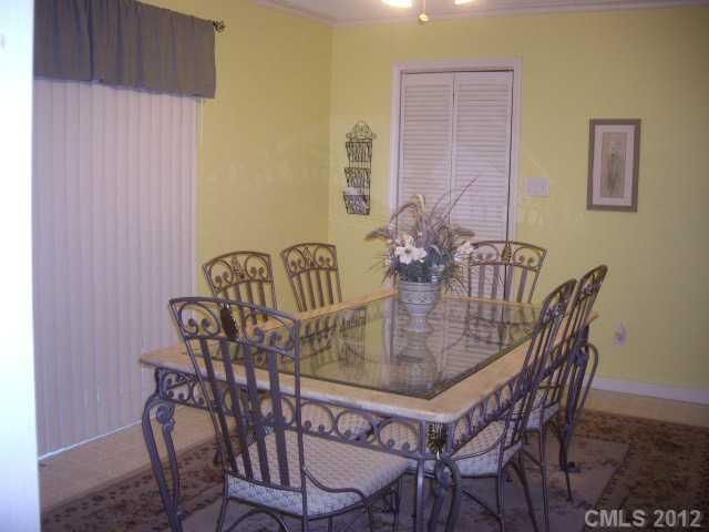301 Wesley Dr, Gastonia, NC 28056