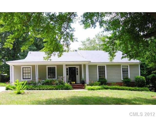 8825 Kirchenbaum Dr, Charlotte, NC 28210