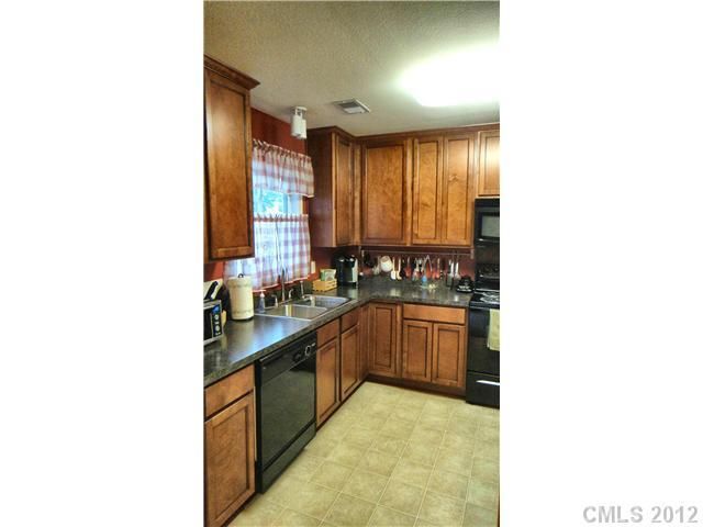 4722 Sommers Ln, Fort Mill, SC 29707