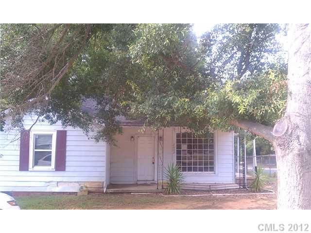 2602 Crescent Ln, Gastonia, NC 28052