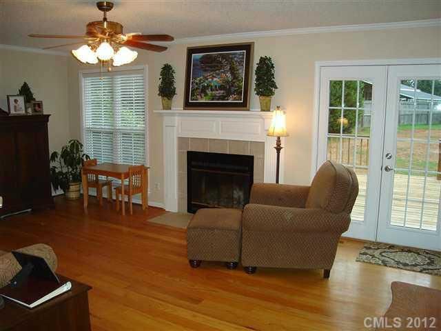 440 Sunlight Dr, York, SC 29745