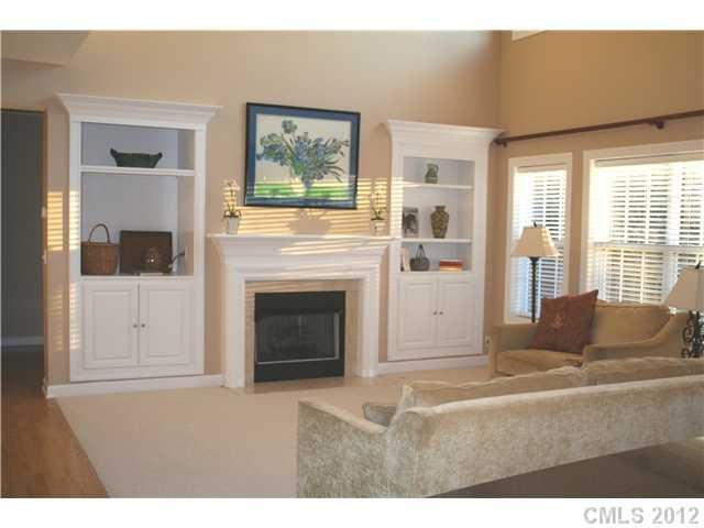 18639 Dembridge Dr, Davidson, NC 28036
