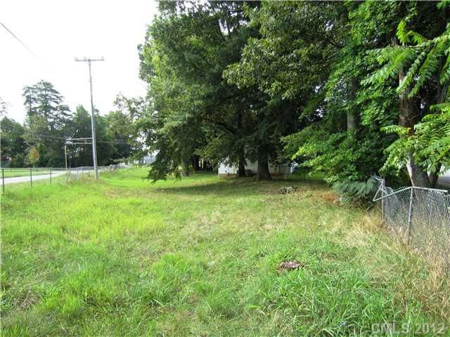 1413 3rd St, Statesville, NC 28677