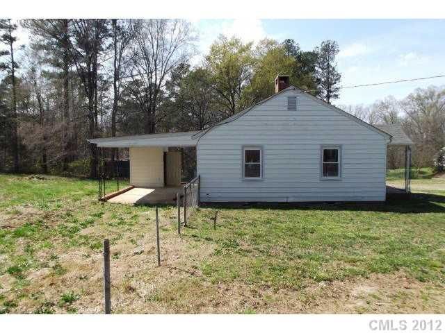1122 Old Thompson Ave, Lancaster, SC 29720