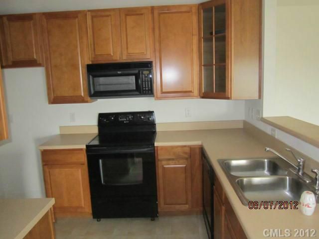 11234 Hyde Pointe Ct #-, Charlotte, NC 28262