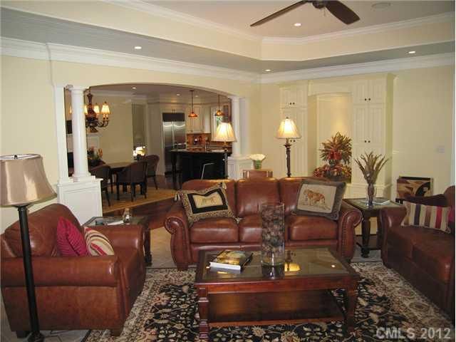 1513 Coventry Rd, Charlotte, NC 28211