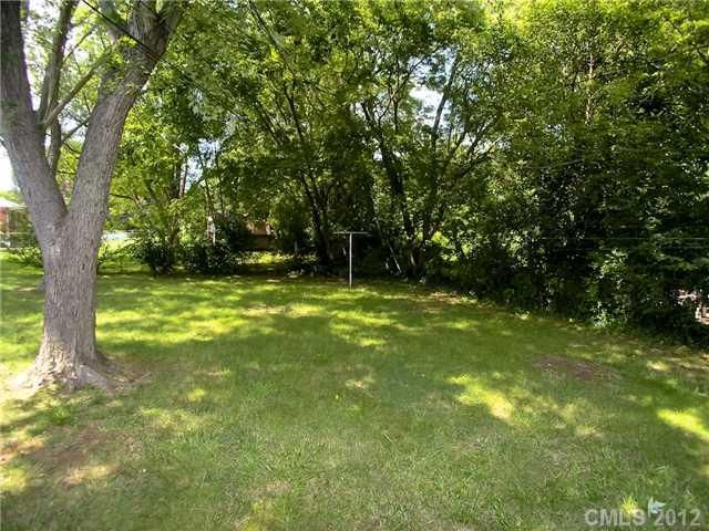 327 Hartford Ave, Charlotte, NC 28209