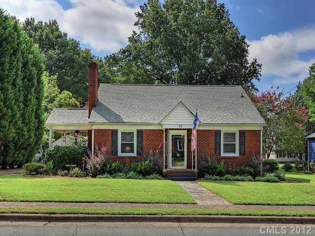 32 SE Eastcliff Dr, Concord, NC 28025
