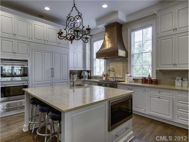 1819 Queens Rd, Charlotte, NC 28207