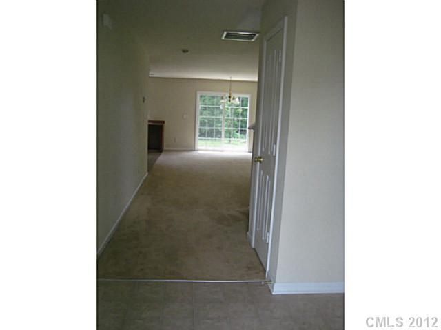 10231 Hugue Way, Charlotte, NC 28214