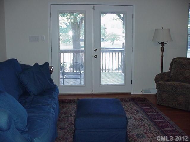 107 Hughey Dr, Gastonia, NC 28056